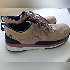 Bogs Sandstone Composite Safety Toe Work Sneakers — Women’s 9.5 Taupe